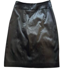 White House Black Market Satin  Front Slit Pencil Skirt Size 4 sk1